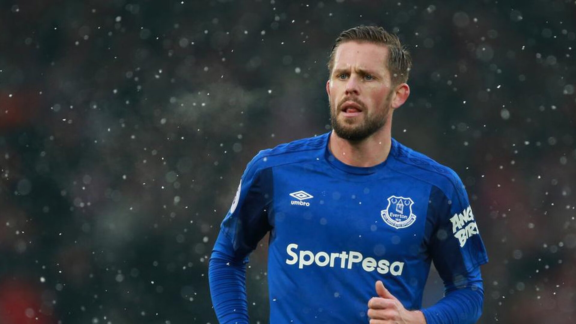 爱游戏官方网站-史上最激烈“冠军争夺战”回顾，冠军争夺战 综运动