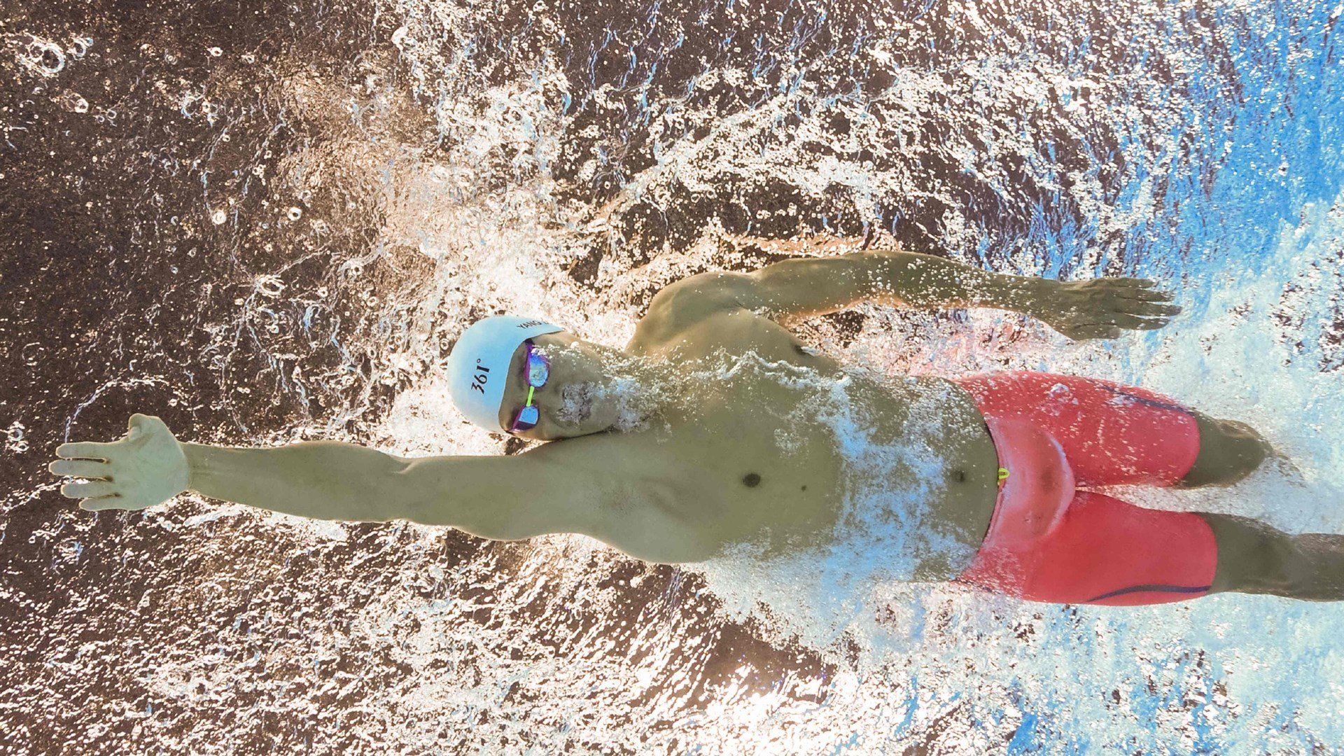 爱游戏官方网站-赛后专访：李明坦言“团队合作是获胜关键”，球员 李明